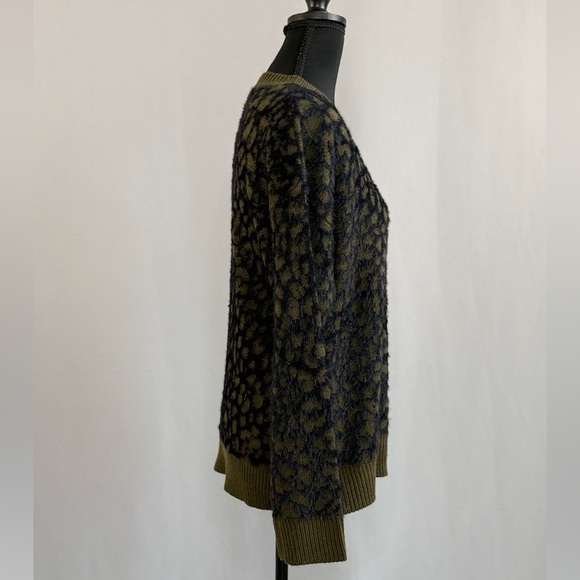 Hem & Thread Olive Green and Navy Blue Fuzzy Sweater - Picture 8 of 8